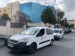 خدمات توصيل طلبات