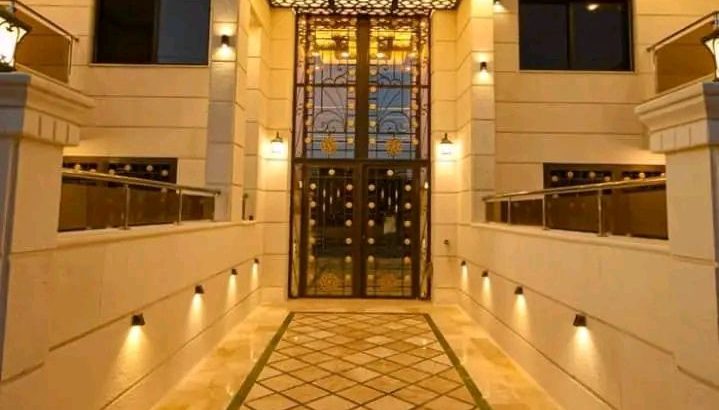 شقة شبه أرضية للبيع في الجبيهة حي المنصور