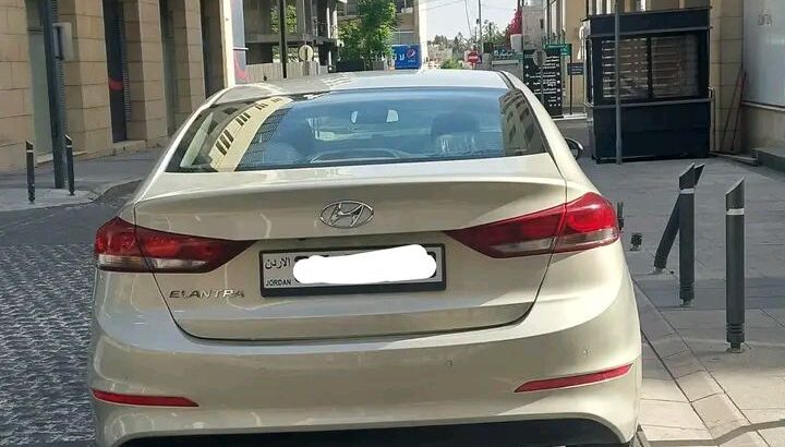 هونداي ألنترا بسعر لقطة