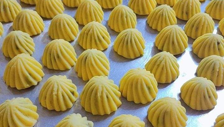العيد ما بيحلى الا بكعكاتنا