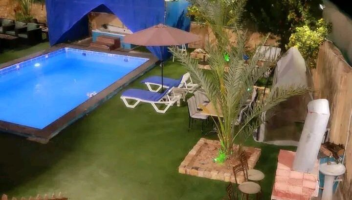 بدك تقضي يوم بشاليه مرتب و نظيف و سعره مناسب