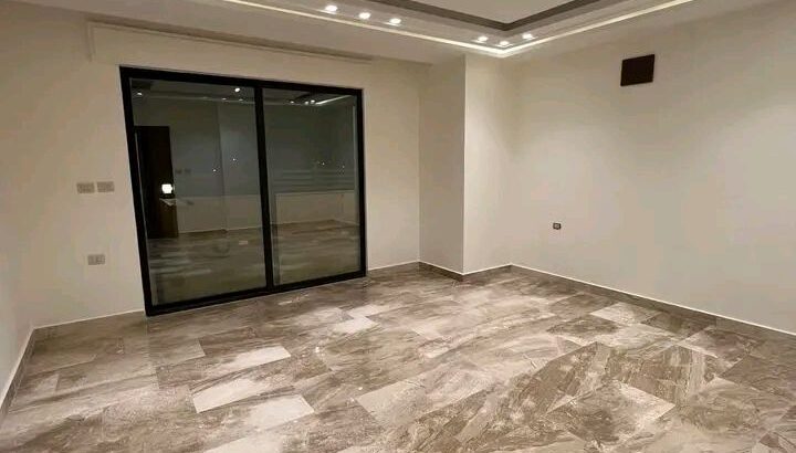 شقة بسعر لقطة وموقع ممتاز