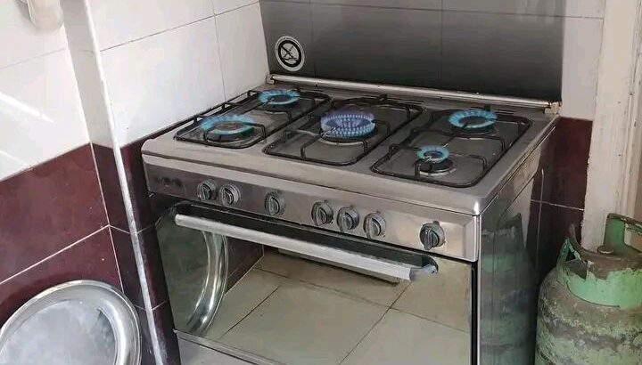 للبيع بسعر حرق