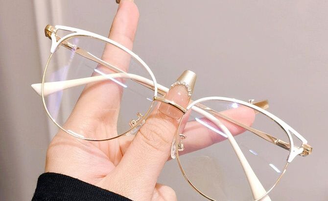 الصيف اجا و بدك تشكيلة نظارات ركزي معي هون