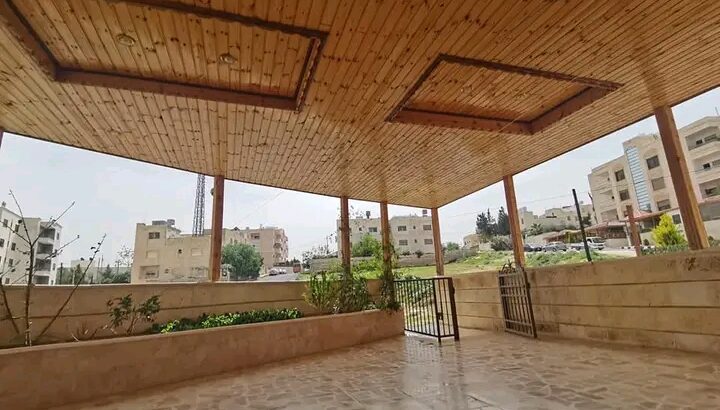 شقة للبيع بسعر مغري