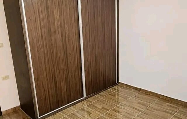 شقة طابق أول للبيع