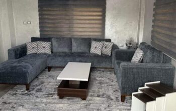 طاولات وسط مع سيرفس
