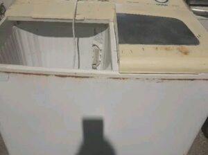 للبيع ثلاجة بحاله جديد جدا