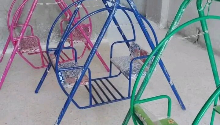 مرجيحة مزدوجة للأطفال
