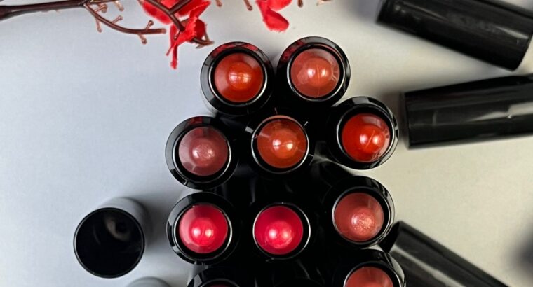 MATTE LIPSTICK PENCIL 💄 
من ماركة MORPHE