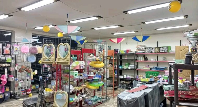 محل للبيع في عرجان ، موقع مميز