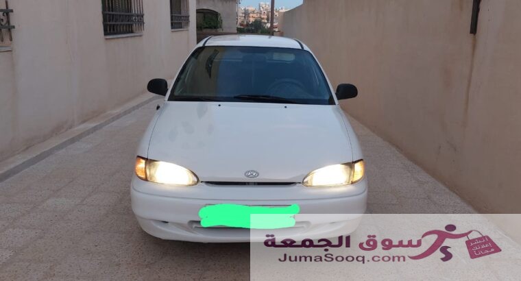 هونداي اكسنت ٩٦ لون ابيض جير عادي للبيع بشكل مستعجل