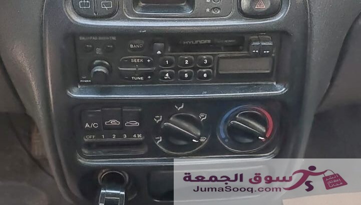 هونداي اكسنت ٩٦ لون ابيض جير عادي للبيع بشكل مستعجل
