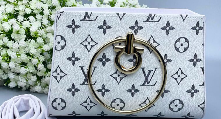 شناتي LV