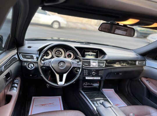 Mercedes Benz 2016