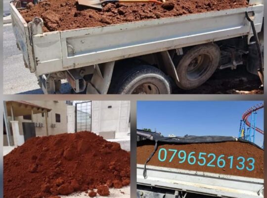قلاب مترين لنقل جميع مواد البناء وإزالة طمم ت