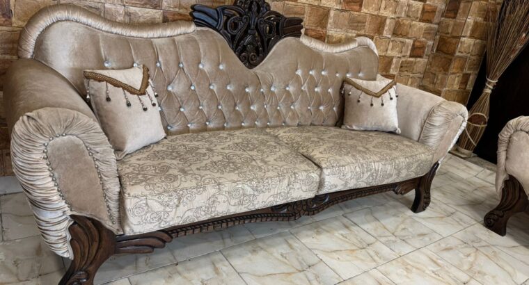 طقم كنب كوالتي عالي فاخر و فخم جداً ✨🤍